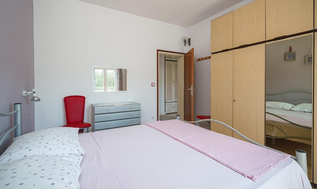 Apartments & Rooms Milena Vodice Bagian luar foto