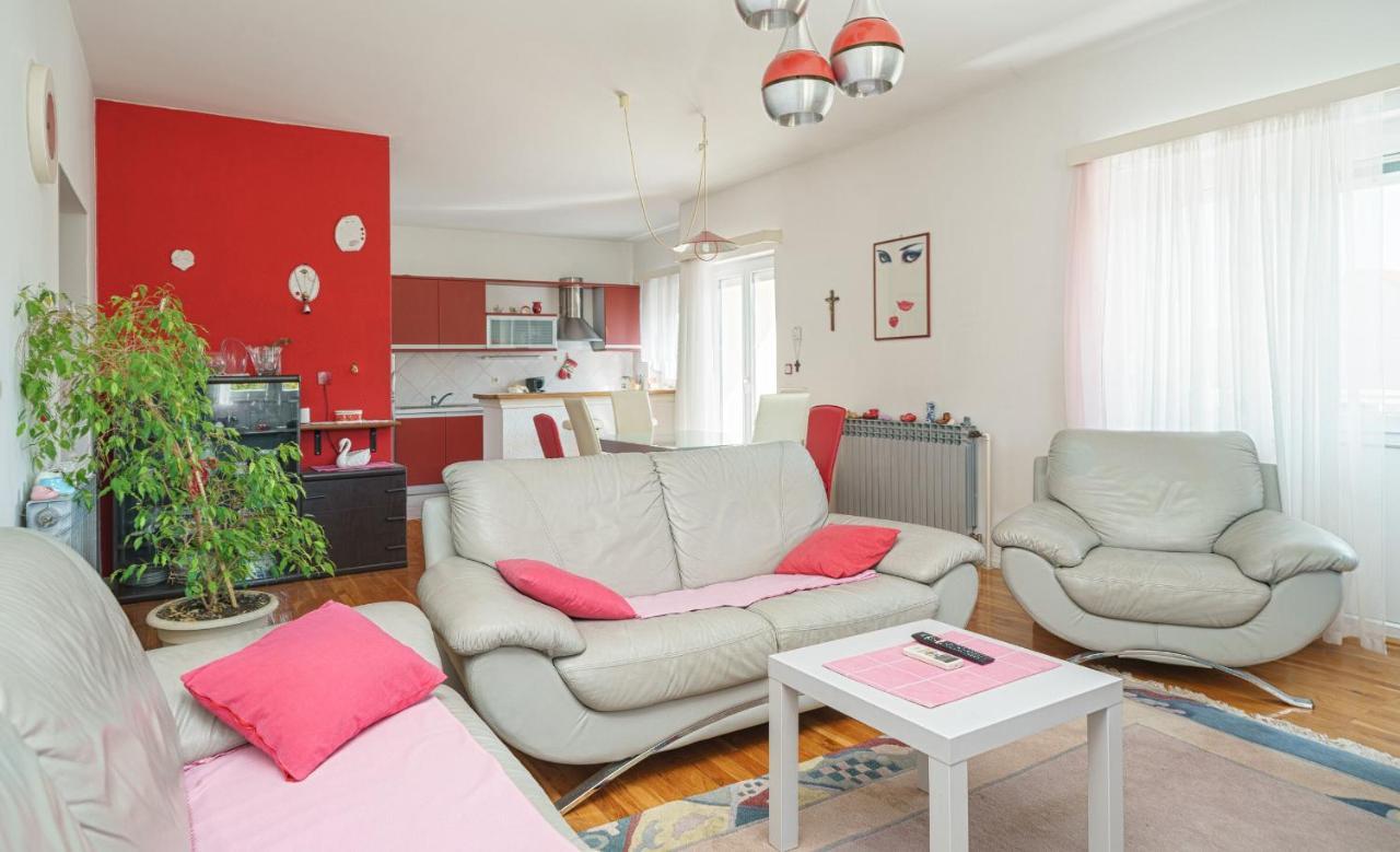 Apartments & Rooms Milena Vodice Bagian luar foto