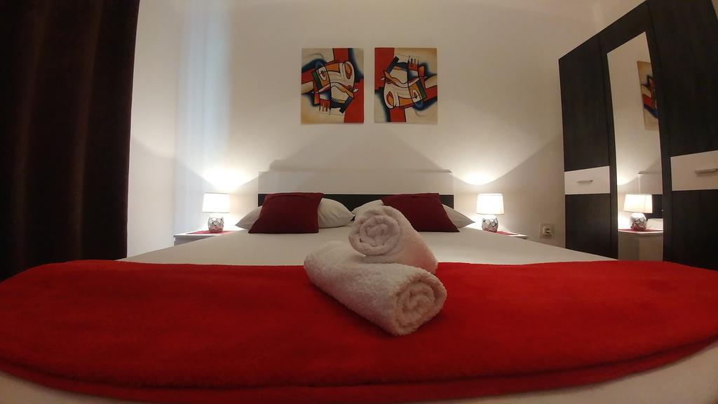 Apartments & Rooms Milena Vodice Bagian luar foto